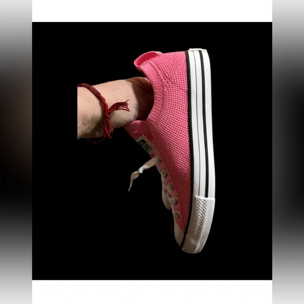 GIRLS CONVERSE ALL STAR SNEAKERS - Picture 11 of 11